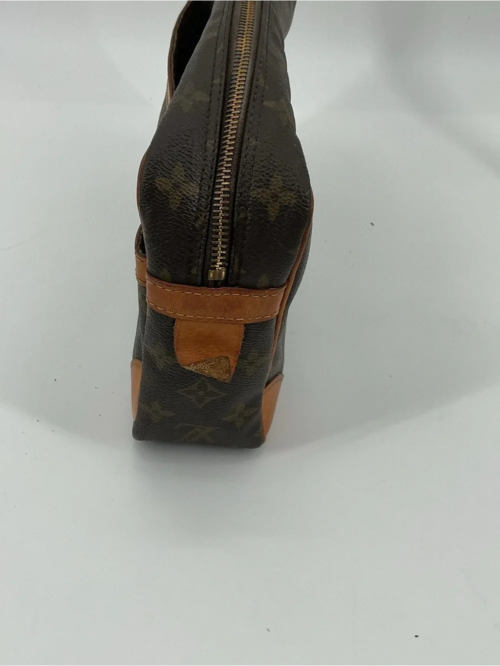 Louis Vuitton authentic louis